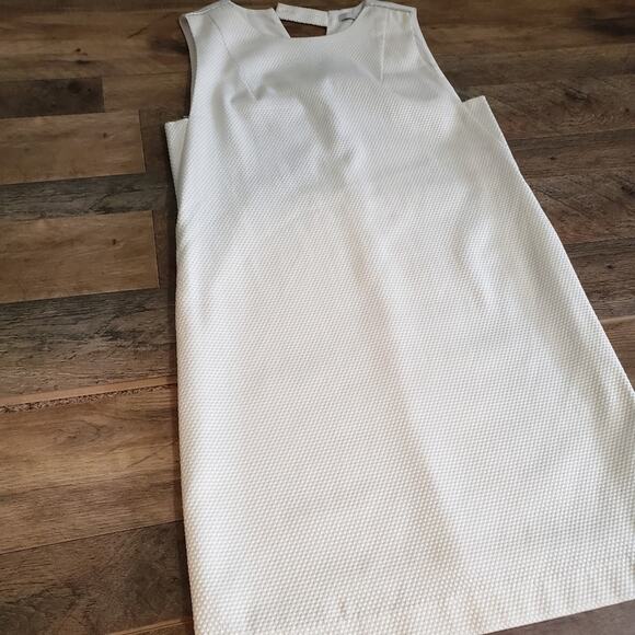 FRNCH White Metallic Silver Sleeveless Textured Knee Length Straight Dress S - Picture 2 of 11